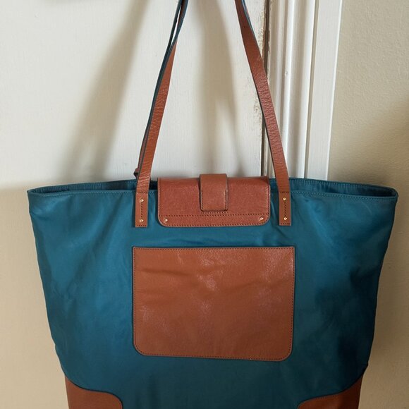 Tory Burch Penn Tote Bag in Teal & Tan - Picture 2 of 16